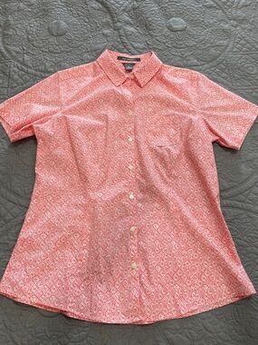 Eddie Bauer coral pink print top M